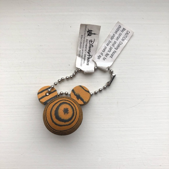 Vintage orange Disney Mouse Ears foam keychain - Picture 6 of 6